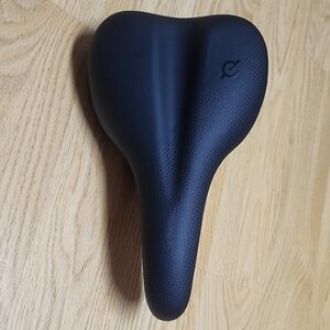 Peloton Comfortable Black Bicycle Seat